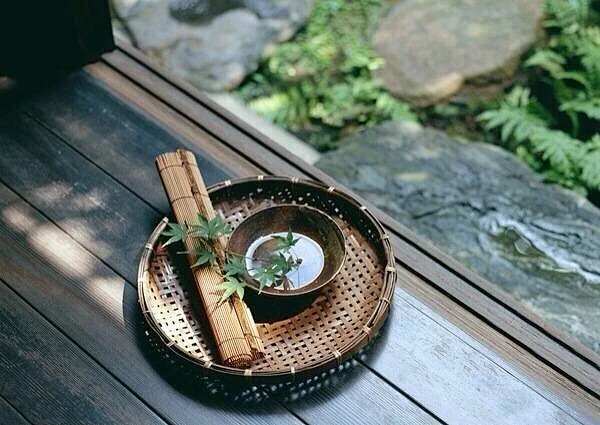 烟雨煎茶洗客愁
